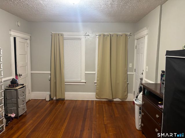 19-21 Moore Avenue, East Hartford, CT 06108