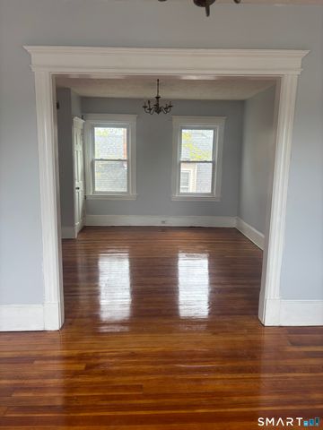 19-21 Moore Avenue, East Hartford, CT 06108