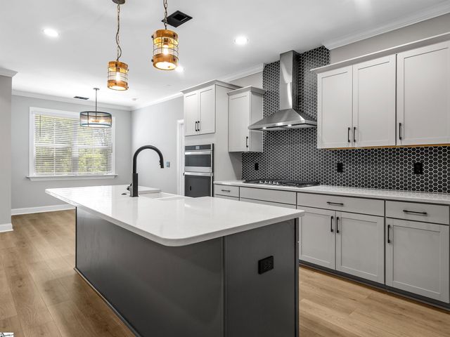 234 Deerview Trail, Simpsonville, SC 29680