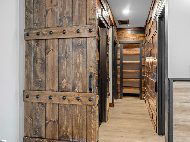 234 Deerview Trail, Simpsonville, SC 29680