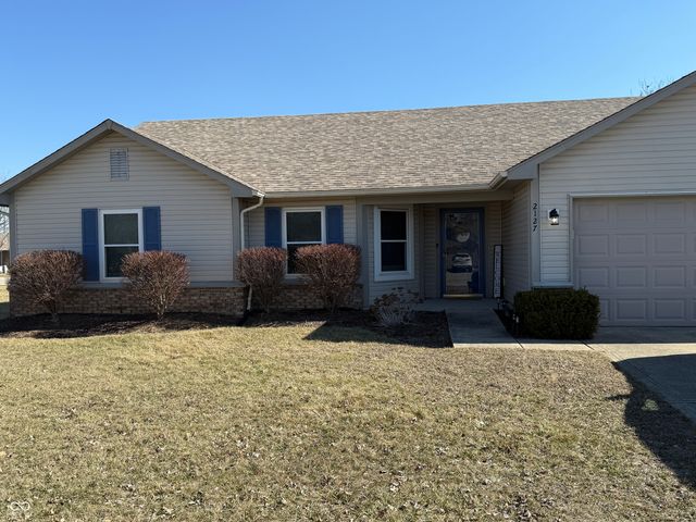 2127 Yosemite Drive, Lebanon, IN 46052
