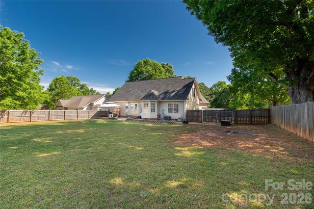 1530 Danlee Drive, Lancaster, SC 29720