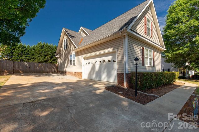 1530 Danlee Drive, Lancaster, SC 29720