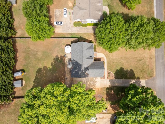 1530 Danlee Drive, Lancaster, SC 29720