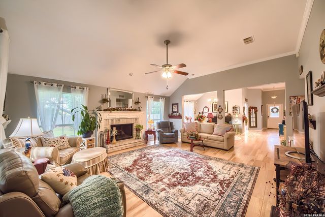13815 Ridge Farm, San Antonio, TX 78230