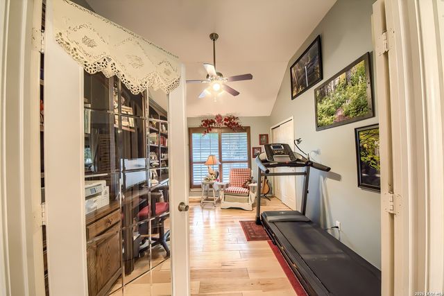 13815 Ridge Farm, San Antonio, TX 78230