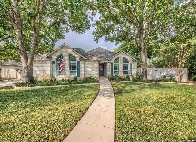 13815 Ridge Farm, San Antonio, TX 78230