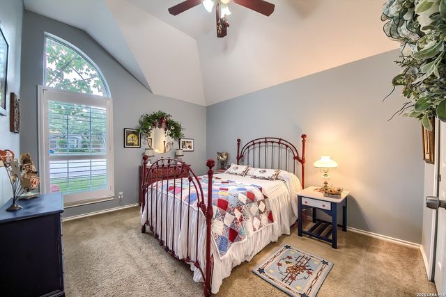 13815 Ridge Farm, San Antonio, TX 78230