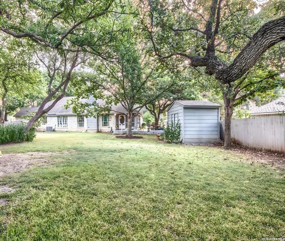 13815 Ridge Farm, San Antonio, TX 78230