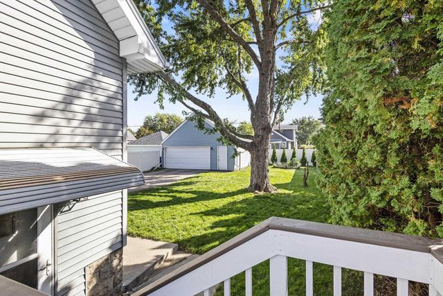 1109 ARTHUR AVENUE, Oshkosh, WI 54902