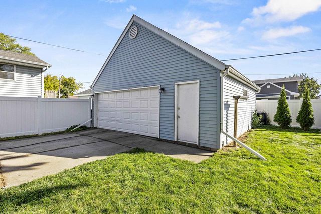 1109 ARTHUR AVENUE, Oshkosh, WI 54902