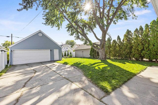 1109 ARTHUR AVENUE, Oshkosh, WI 54902