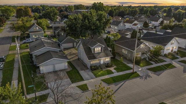 1109 ARTHUR AVENUE, Oshkosh, WI 54902