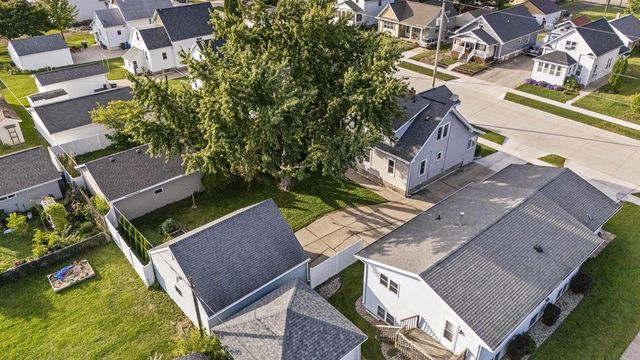 1109 ARTHUR AVENUE, Oshkosh, WI 54902