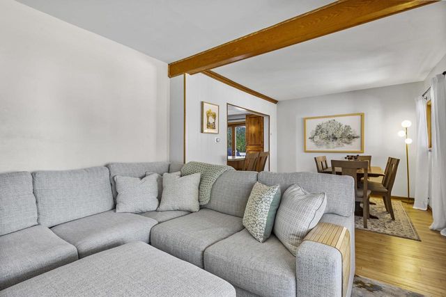 1109 ARTHUR AVENUE, Oshkosh, WI 54902