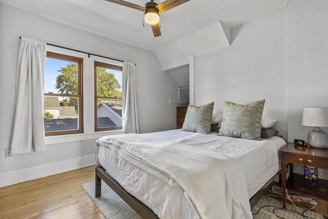 1109 ARTHUR AVENUE, Oshkosh, WI 54902