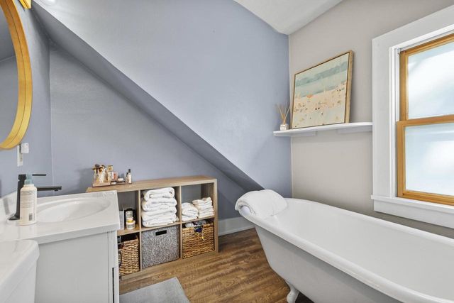 1109 ARTHUR AVENUE, Oshkosh, WI 54902