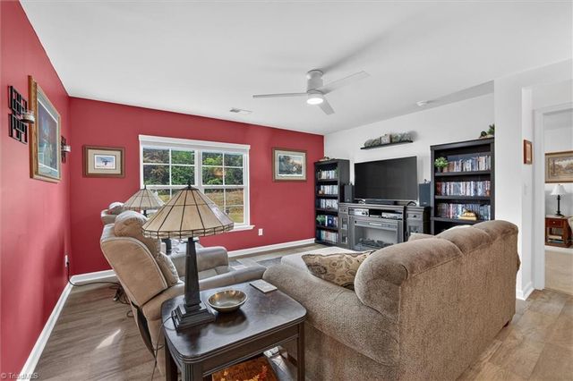 196 Beebop Lane, Lexington, NC 27295
