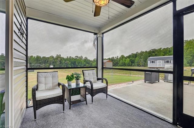 196 Beebop Lane, Lexington, NC 27295