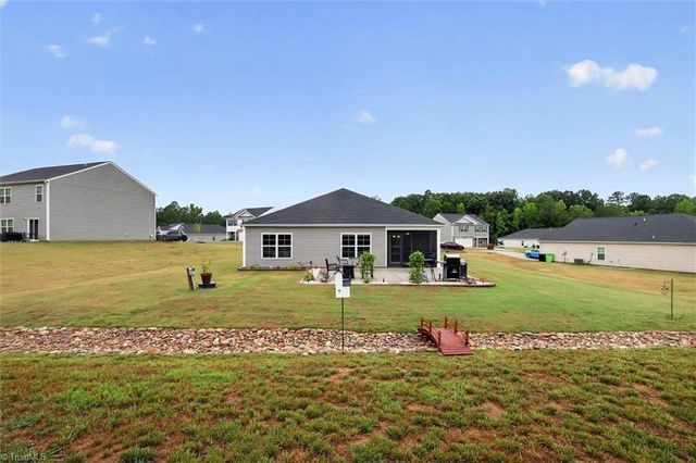 196 Beebop Lane, Lexington, NC 27295