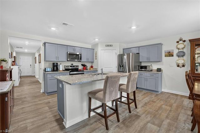 196 Beebop Lane, Lexington, NC 27295