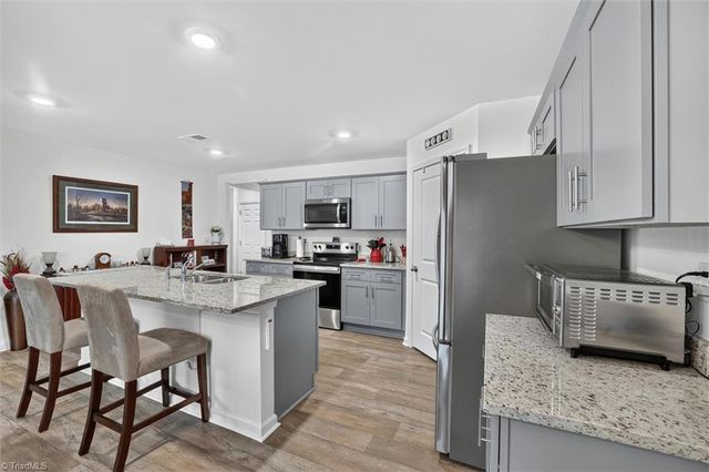 196 Beebop Lane, Lexington, NC 27295