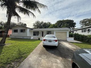 14630 NE 5th Ct, Miami, FL 33161