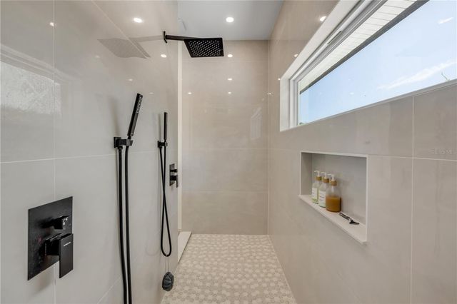 3211 SAXON DRIVE, New Smyrna Beach, FL 32169