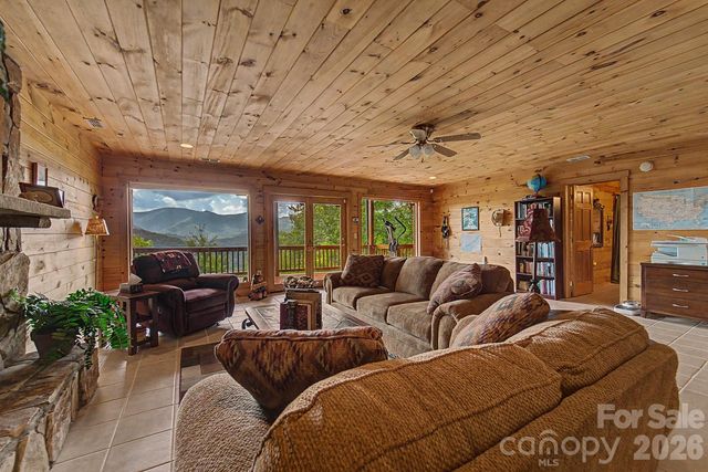 22 Kako Ridge, Sylva, NC 28779