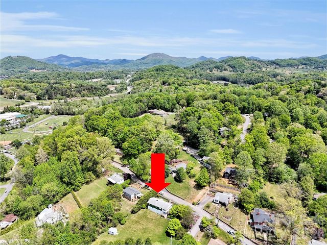 165 Keller Street, Waynesville, NC 28786