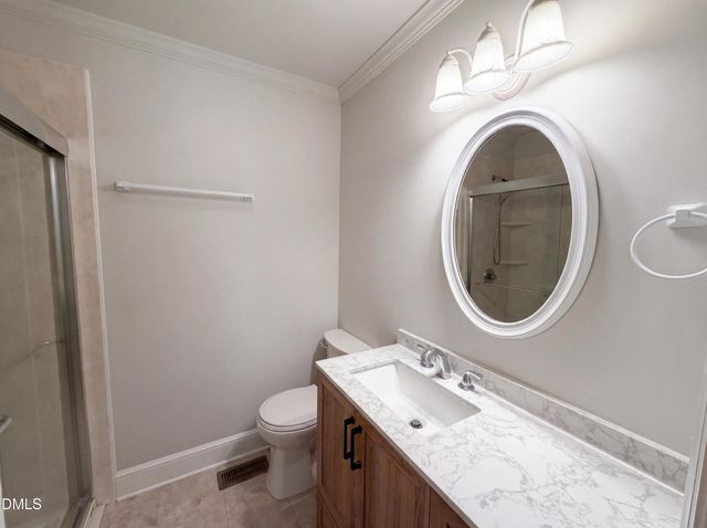 102 Lakeside Farm Road, Zebulon, NC 27597