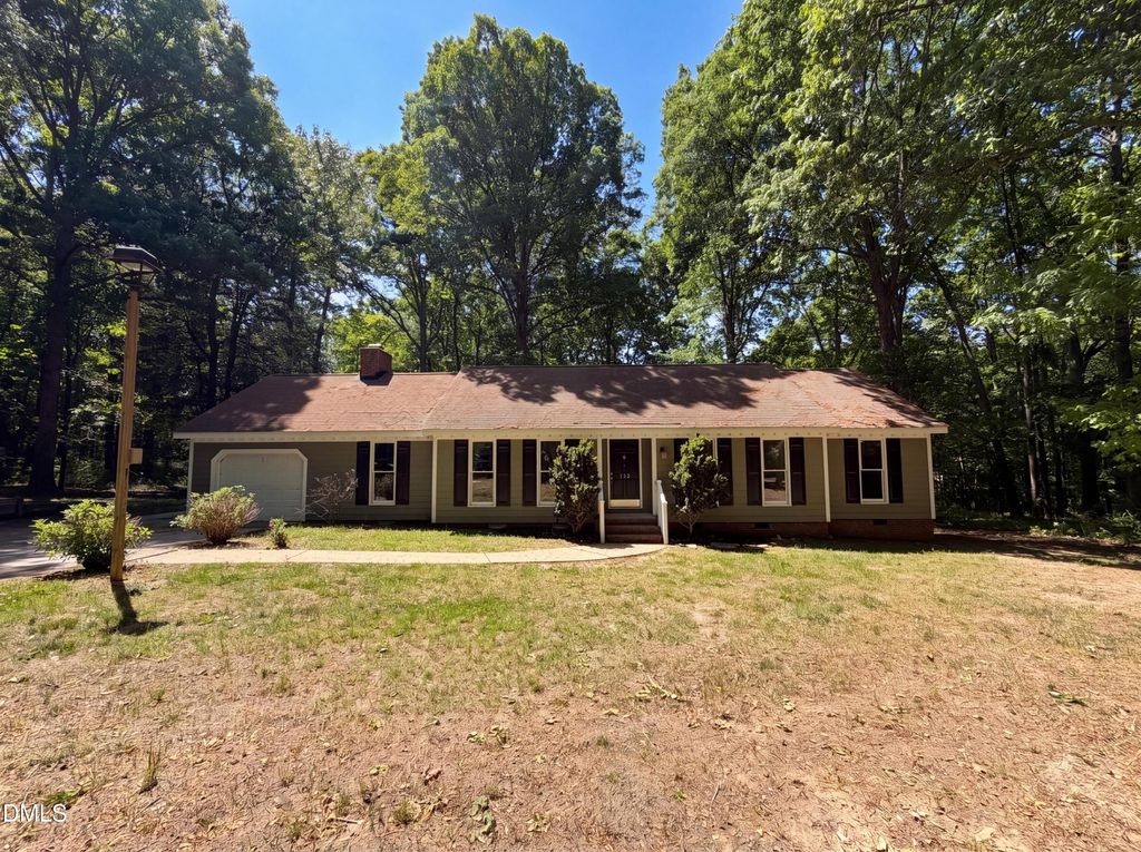 102 Lakeside Farm Road, Zebulon, NC 27597