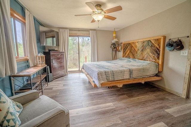 3392 W 3rd Lane, Oxford, WI 53952