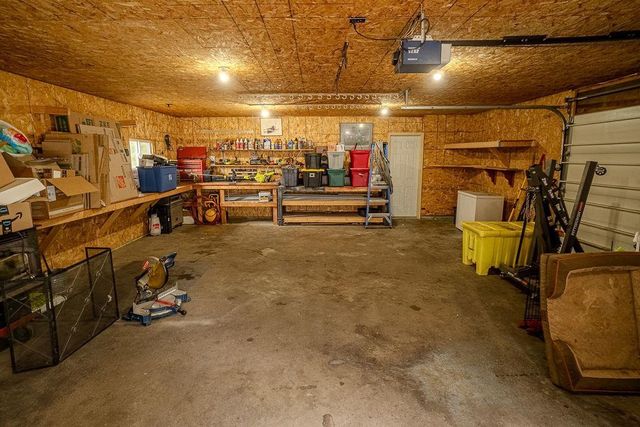 3392 W 3rd Lane, Oxford, WI 53952