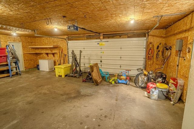 3392 W 3rd Lane, Oxford, WI 53952