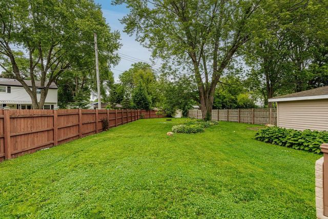 3739 W Parnell AVENUE, Milwaukee, WI 53221