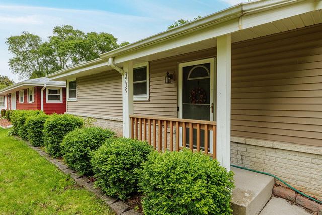 3739 W Parnell AVENUE, Milwaukee, WI 53221