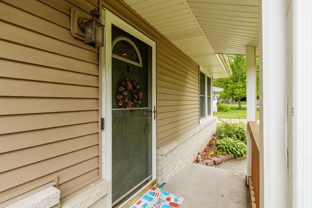 3739 W Parnell AVENUE, Milwaukee, WI 53221