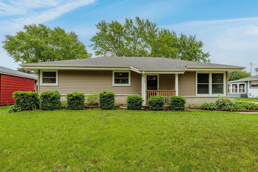 3739 W Parnell AVENUE, Milwaukee, WI 53221