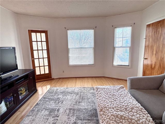 1672 Seymour Avenue, Utica, NY 13501