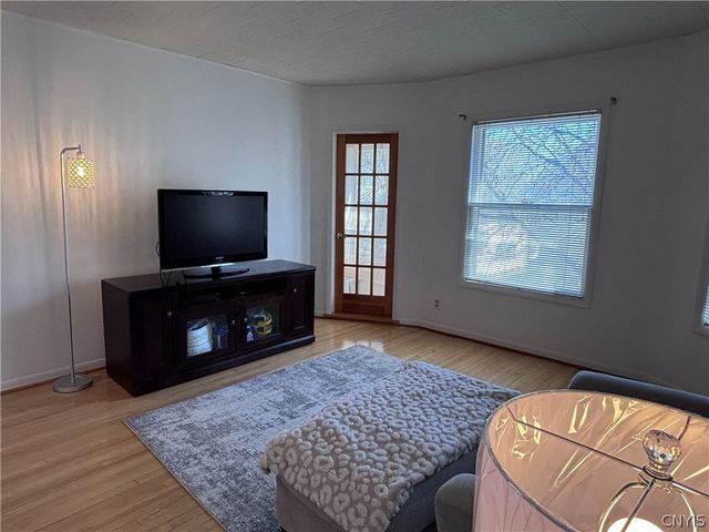 1672 Seymour Avenue, Utica, NY 13501