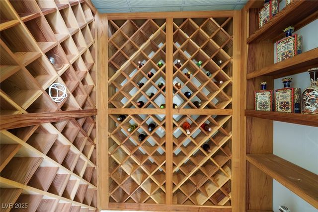 72 Innisbrook Avenue, Las Vegas, NV 89113