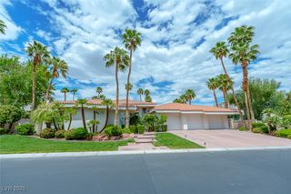 72 Innisbrook Avenue, Las Vegas, NV 89113