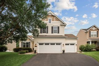 1826 Penstemon Lane, Shakopee, MN 55379