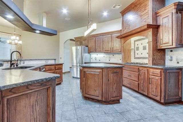 3101 Rockhampton Avenue, Oklahoma City, OK 73179