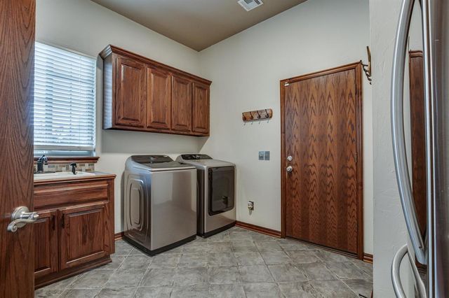 3101 Rockhampton Avenue, Oklahoma City, OK 73179