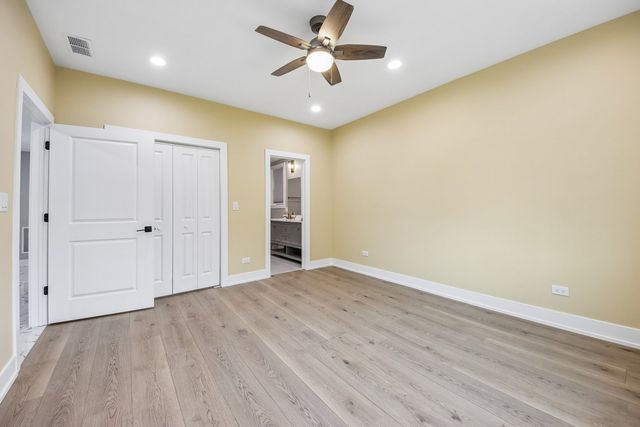 1114 N Broadway Avenue, Melrose Park, IL 60160
