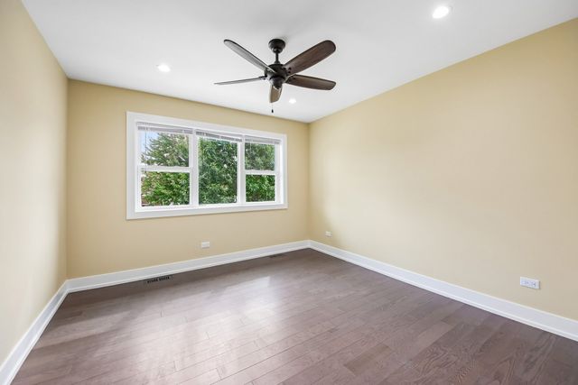 1114 N Broadway Avenue, Melrose Park, IL 60160