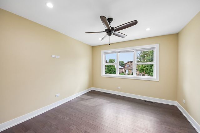 1114 N Broadway Avenue, Melrose Park, IL 60160