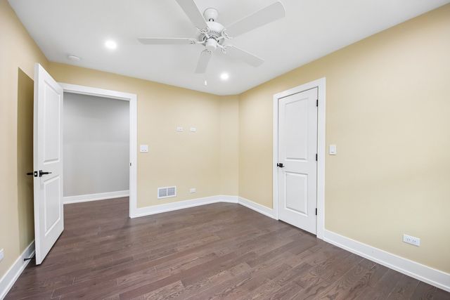 1114 N Broadway Avenue, Melrose Park, IL 60160